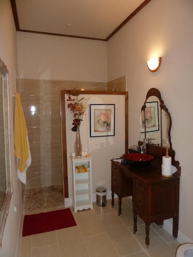 Villemoustaussou O'Vineyards B&B Carcassonne الغرفة الصورة