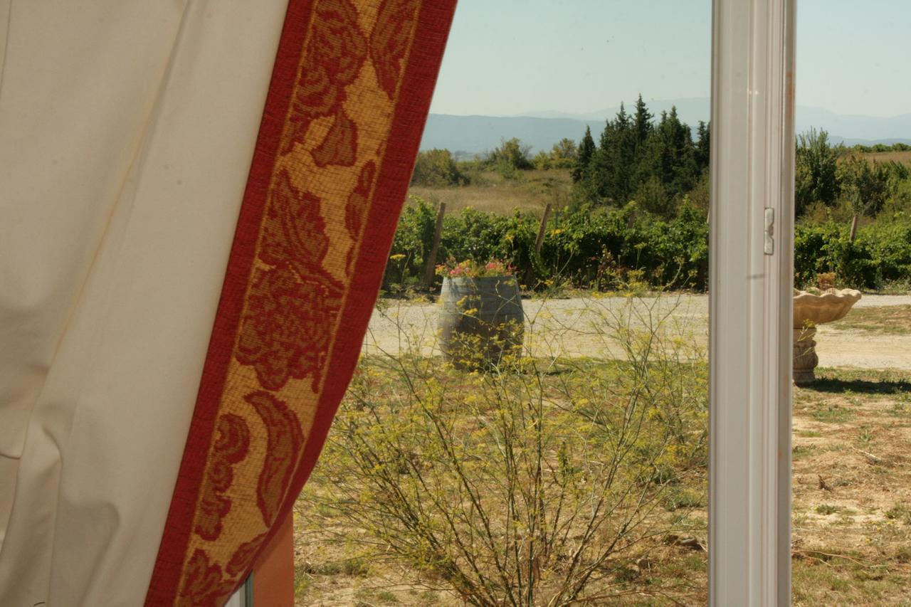 Villemoustaussou O'Vineyards B&B Carcassonne الغرفة الصورة